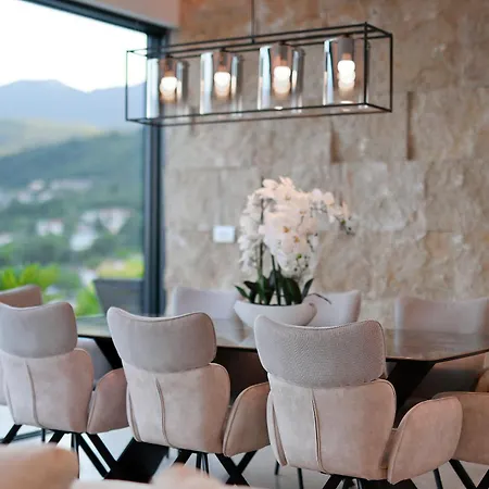 Villa Agapanthus Veprinac